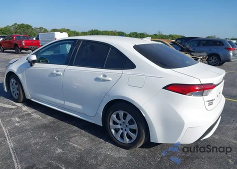 2021 Toyota Corolla Le из США, поврежденный, VIN JTDEPMAE7MJ171671